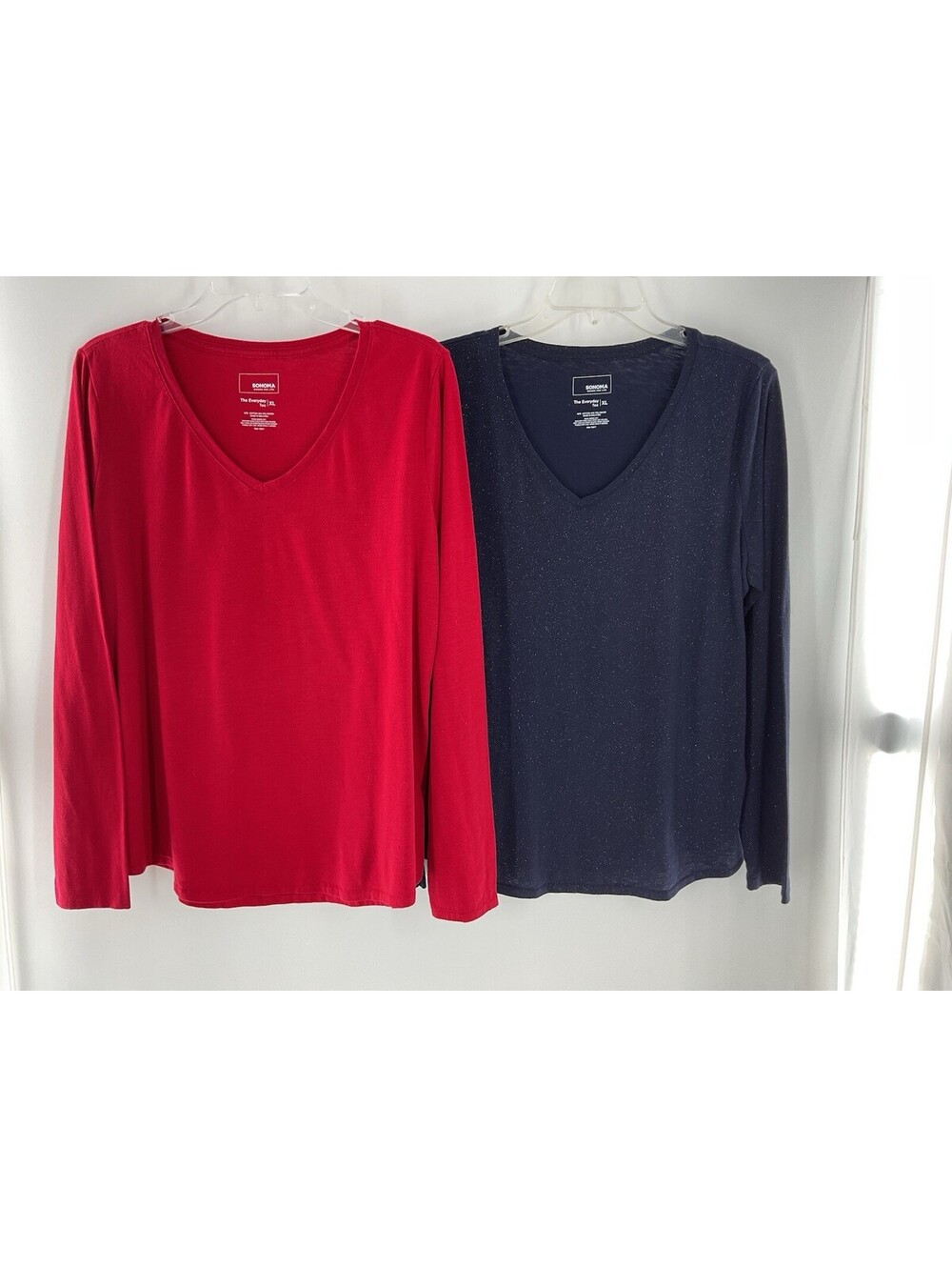 Sonoma Women’s Extra Large V-Neck T-Shirts Set Of Two XL 103